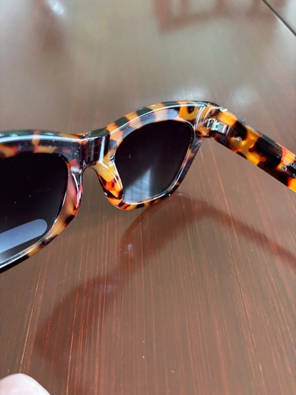 Jessica McClintock Cat Eye 100% UVA UVB protect sunglasses,scratch impact resist
